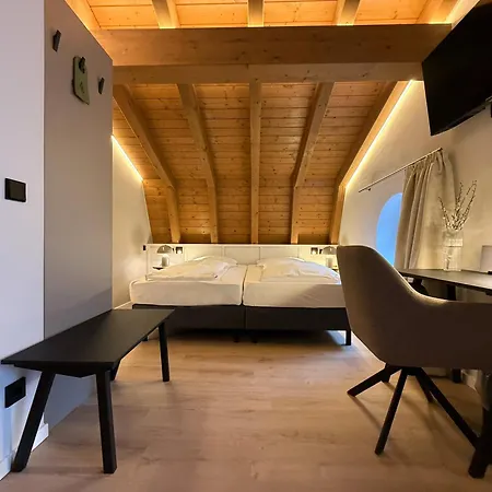 Hotel Waldperlach By Blattl