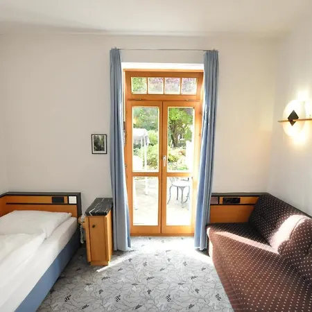 Waldperlach By Blattl Hotel