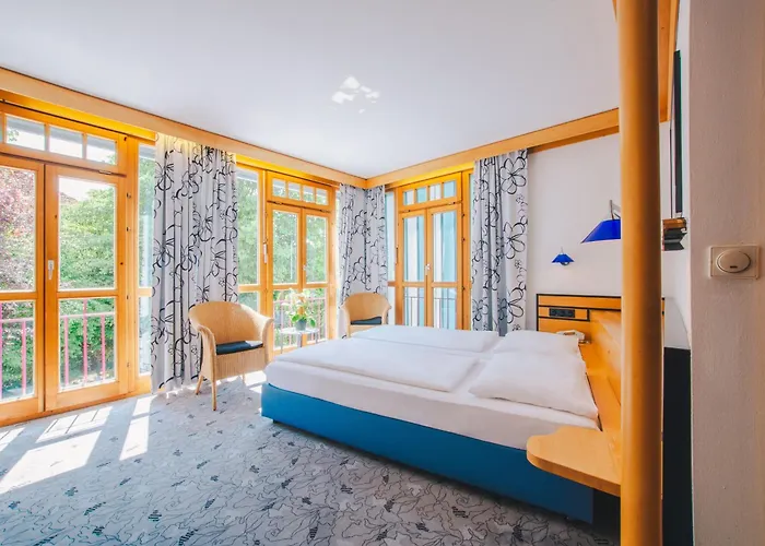 Waldperlach By Blattl