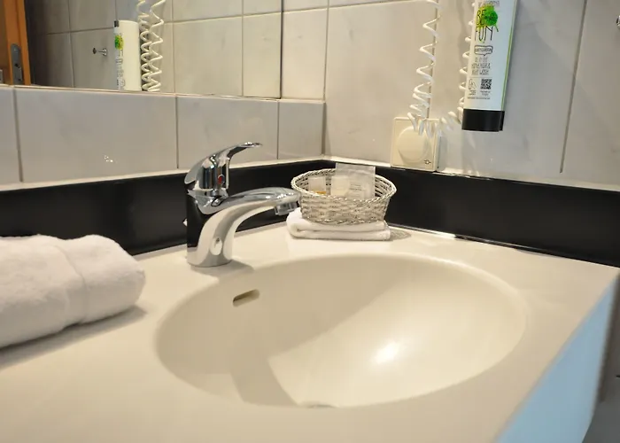 Waldperlach By Blattl Hotel 3*