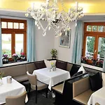 Waldperlach By Blattl Hotel