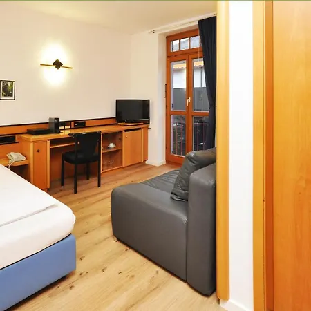 Hotel Waldperlach By Blattl München
