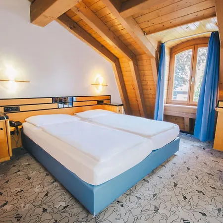 Waldperlach By Blattl Hotel 3*