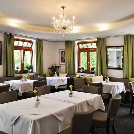 Waldperlach By Blattl Hotel München