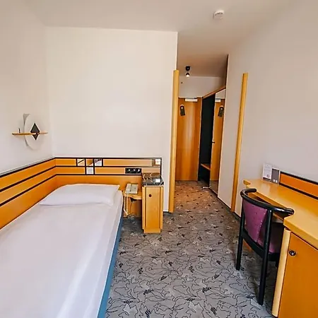 Waldperlach By Blattl Hotel Munich