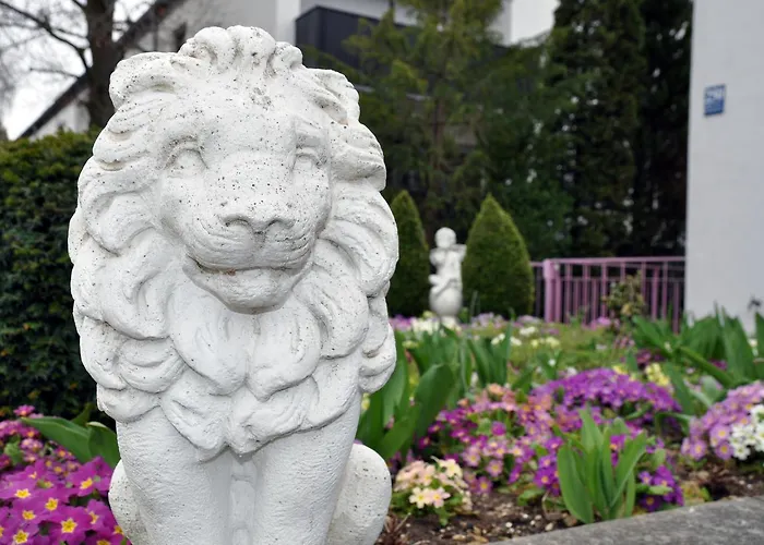 Waldperlach By Blattl 3*