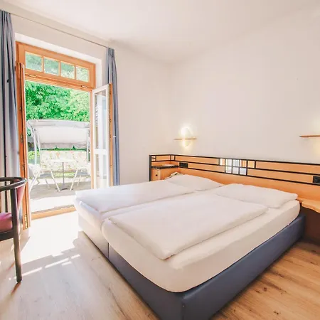 Waldperlach By Blattl Monaco di Baviera