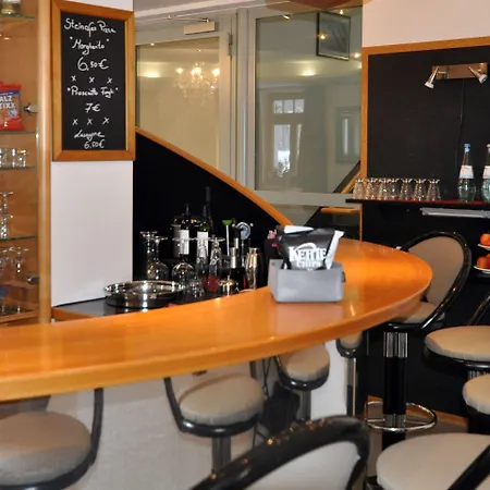 Waldperlach By Blattl 3*