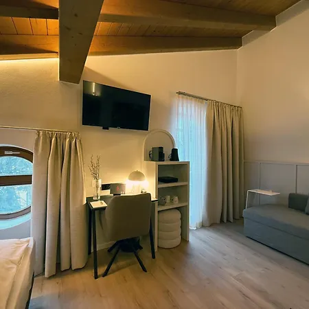 Waldperlach By Blattl