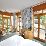 Hotel Waldperlach By Blattl Munique